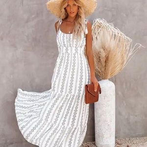 NWT VICI Maxi Dress